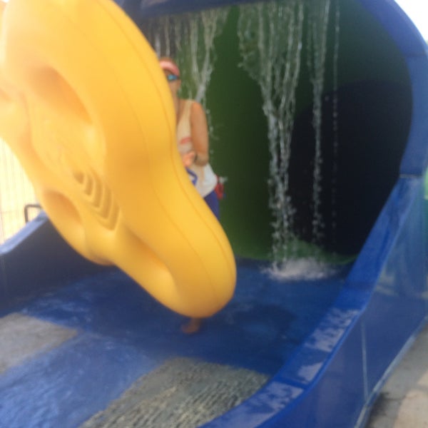 Splash Island 3814 Old Clyattville Rd