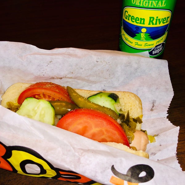 Boz Hot Dogs (aka Bozo Hot Dogs) 4 dicas de 58 clientes