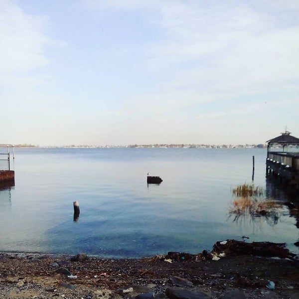 Manhem Beach Club Throgs Neck 101 visitors