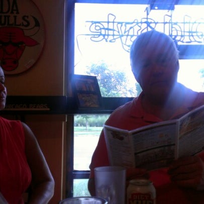 Photo taken at Pusateri&#39;s Chicago Pizza by Pierre U. on 9/23/2012