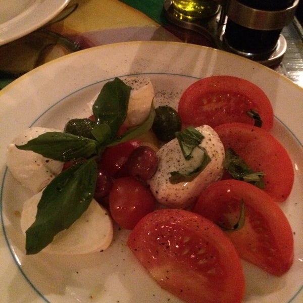 Photo taken at Pizza Mezzaluna by Andrea M. on 10/31/2014