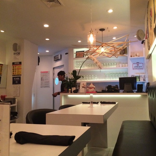 9/9/2015にAndrea M.がKhao Thai Kitchenで撮った写真