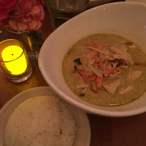 9/2/2016にAndrea M.がTUE Thai Foodで撮った写真