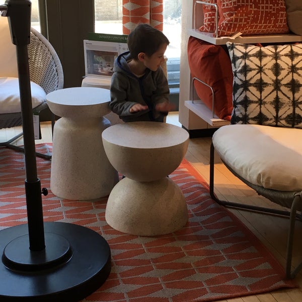 Photo taken at Crate &amp; Barrel by Andrea M. on 3/18/2018