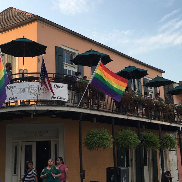 7/27/2018 tarihinde Andrea M.ziyaretçi tarafından Cafe Lafitte In Exile'de çekilen fotoğraf