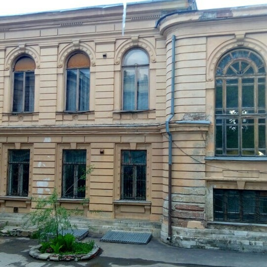 Дворец юношеского творчества ижевск. Дворец на Куйбышева 151 Самара. Дом пионеров Самара Куйбышева 151. Дворец пионеров в Самаре. Самарский дворец детского и юношеского творчества Самара.