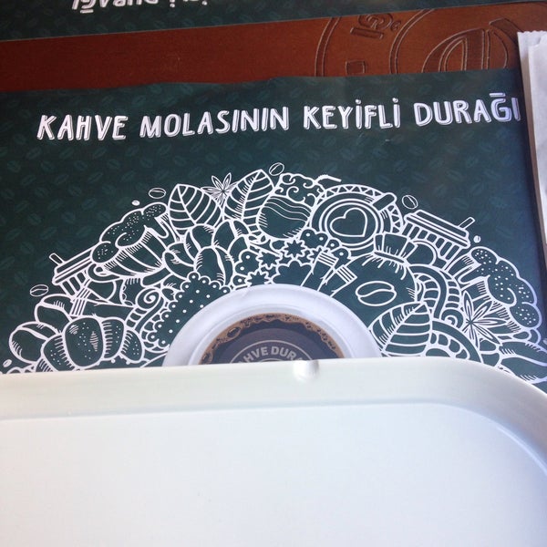 รูปภาพถ่ายที่ Kahve Durağı Fatih โดย Cundy เมื่อ 4/30/2019