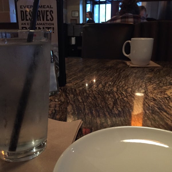 Photo taken at BJ&#39;s Restaurant &amp; Brewhouse by Jaemie on 2/20/2016