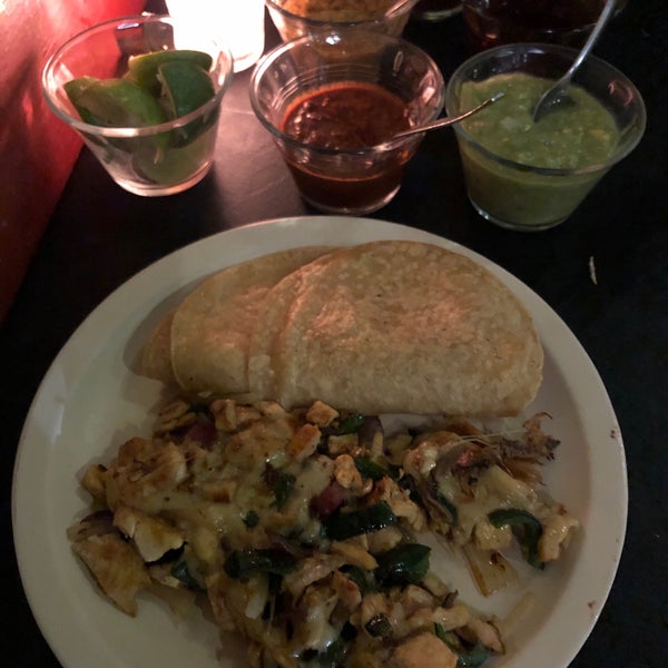 everything is good here, but I always order “gringa de cerdo adobado” or Alambre de pollo con queso” you will love it. Tortillas are handmade, they have prehispanic food. Cheap and good food!