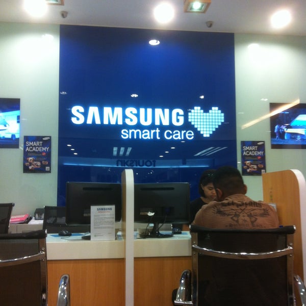 Самсунг сервисный центр remservice. Samsung Сентер. Самсунг сервис 7 50. Логотип Samsung сервисного центра. Сервис самсунг Черемушки.