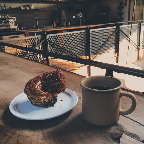 Photo taken at Sightglass Coffee by Elliot Jay S. on 7/20/2015