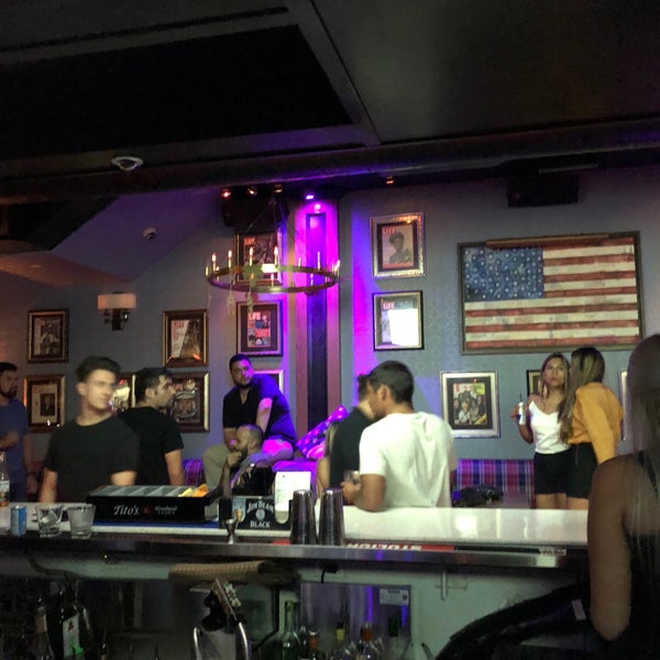 Photo taken at American Social by Zhe K. on 10/20/2018