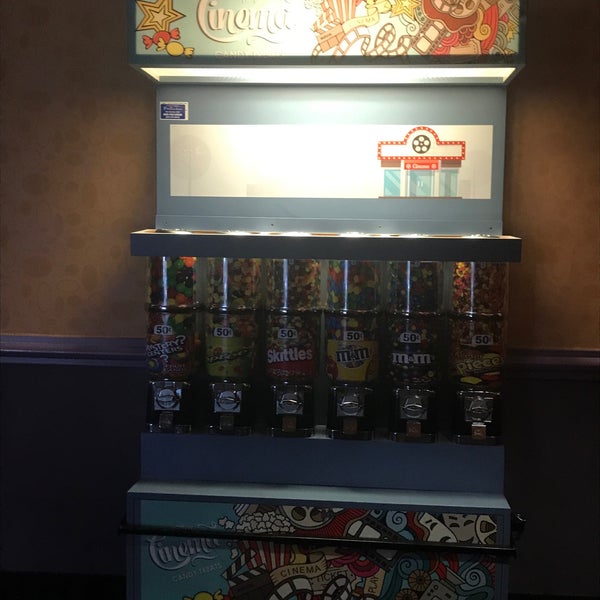 Regal UA Parkway Place (Now Closed) Movie Theater in Flowood