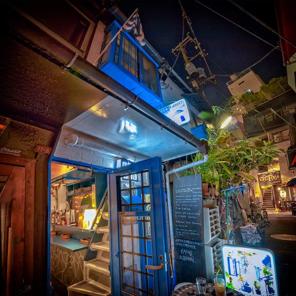 Грик бар. Кафе бистро интерьер. Бар греция. Greek bar. Greek bar.