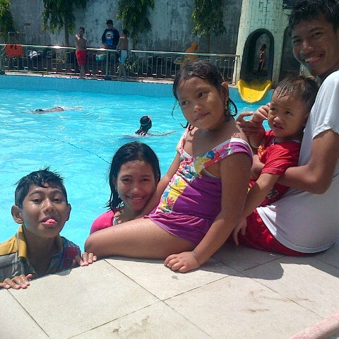 Photos At Bukit Awan Water Park Pool In Gresik