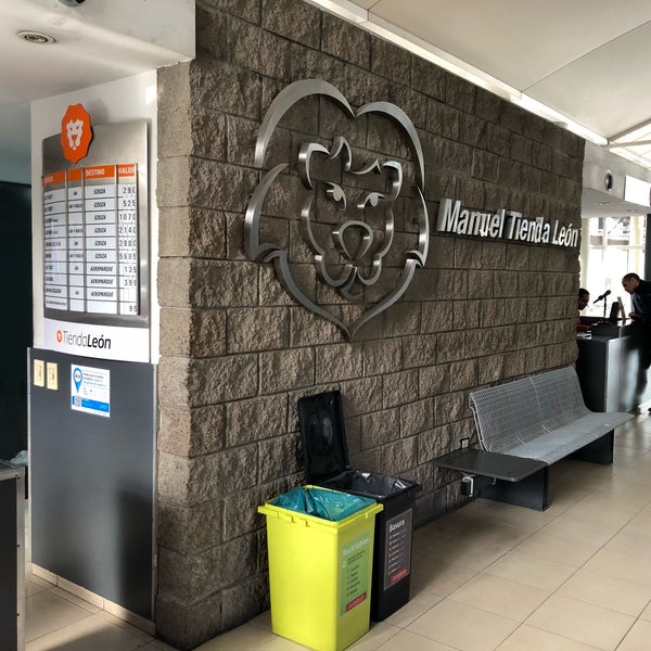 Manuel Tienda León [Terminal Madero] (Ahora cerrado) Retiro Buenos