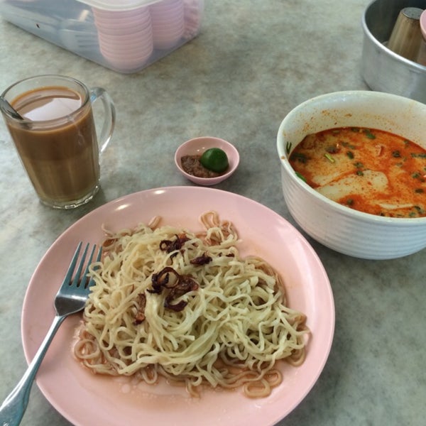 818 Macau Chicken Rice Restaurant in Kota Kinabalu