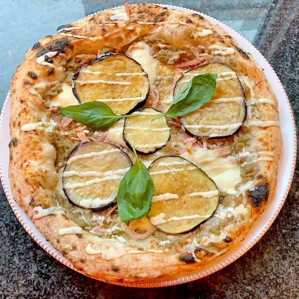 Foto diambil di La Vita e Bella &amp; La Pizza è Bella Gourmet oleh La Vita e Bella &amp; La Pizza è Bella Gourmet pada 5/19/2019