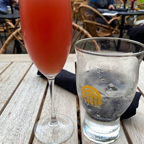 Photo taken at Centraal Grand Cafe and Tappery by Lanh N. on 8/22/2019