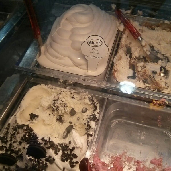 Equi's IceCream Parlour 911 Burnbank Rd