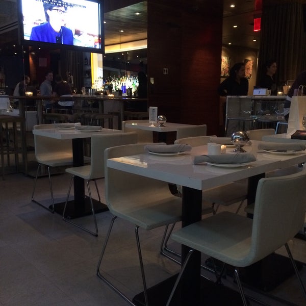4/30/2015 tarihinde Mustafa A.ziyaretçi tarafından KTCHN Restaurant'de çekilen fotoğraf