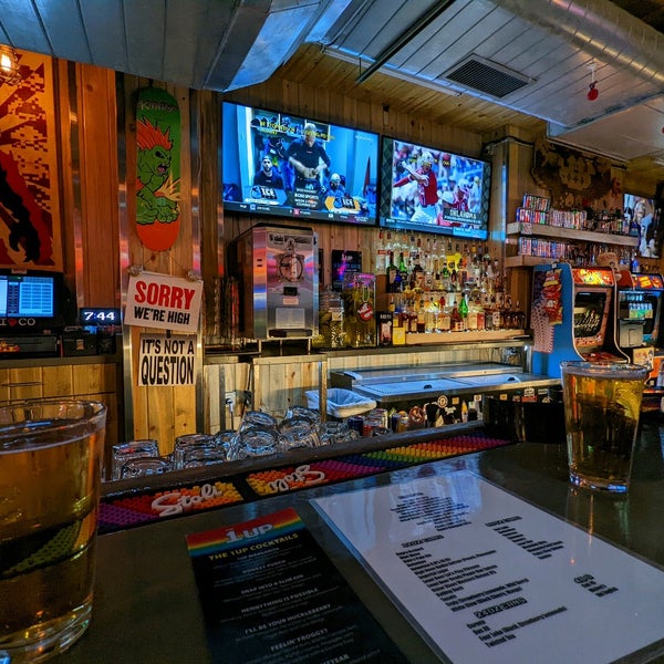 Foto scattata a The 1UP Arcade Bar - Colfax da Steve Austin P. il 6/25/2022