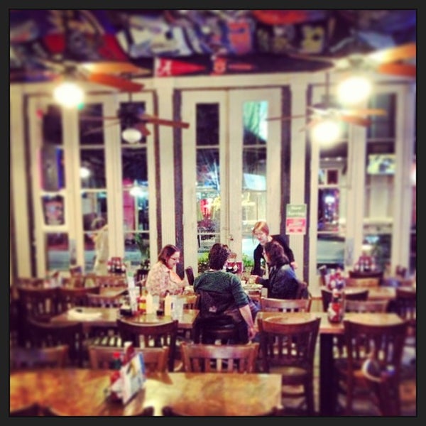 Corner Oyster Bar & Grill French Quarter 500 Saint Peter St