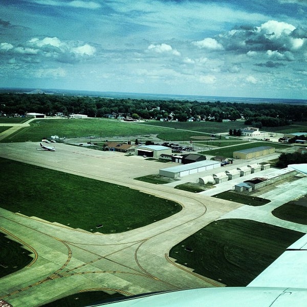 Southeast Iowa Regional Airport 2515 Summer St