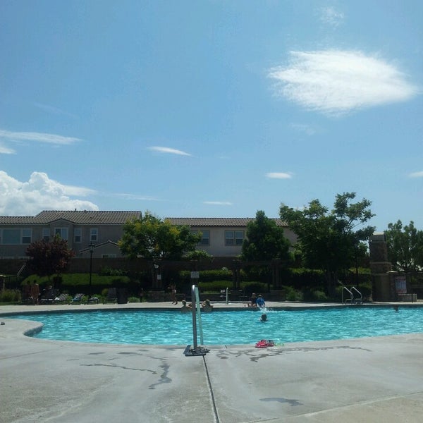 Wolf Creek Community Pool Swimming Pool in Wolf Creek