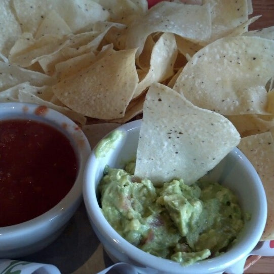 Photo taken at Chili&#39;s Grill &amp; Bar by Jaymie C. on 3/7/2013