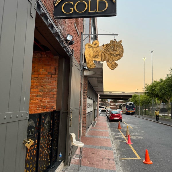 Foto tirada no(a) Gold Restaurant por Abdulaziz em 1/9/2024