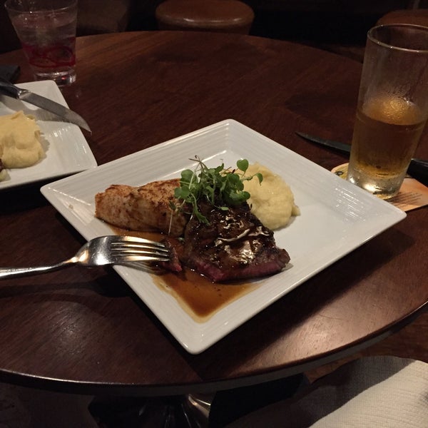 12/15/2015 tarihinde jh Y.ziyaretçi tarafından Japengo Restaurant'de çekilen fotoğraf