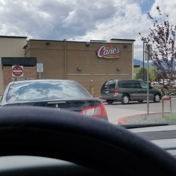 Photo taken at Raising Cane&#39;s Chicken Fingers by Kae on 5/30/2019