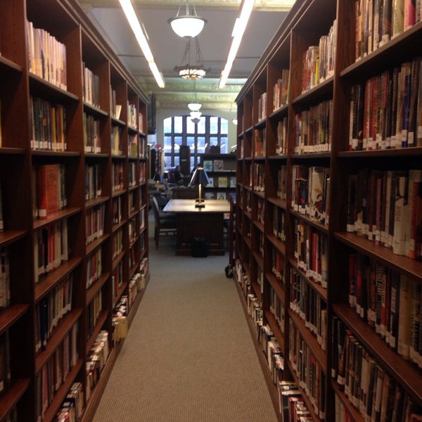 6/25/2014にMary EllenがBaldwin Public Libraryで撮った写真