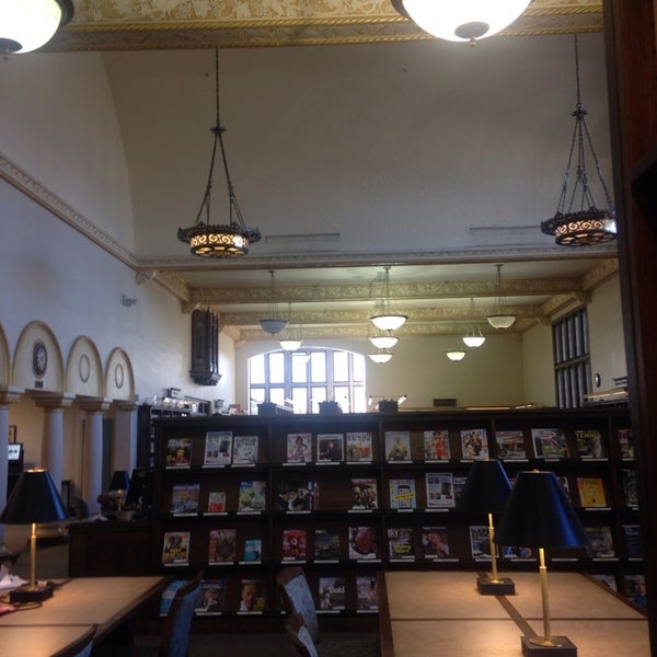 10/22/2014にMary EllenがBaldwin Public Libraryで撮った写真