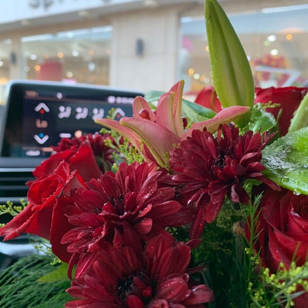Spring Rose زهرة الربيع Flower Shop In Riyadh
