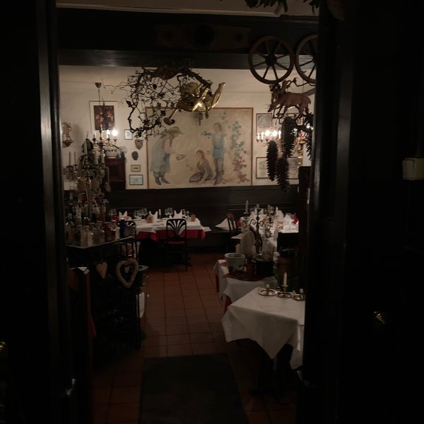 Weinhaus schneider. Weinhaus schneider