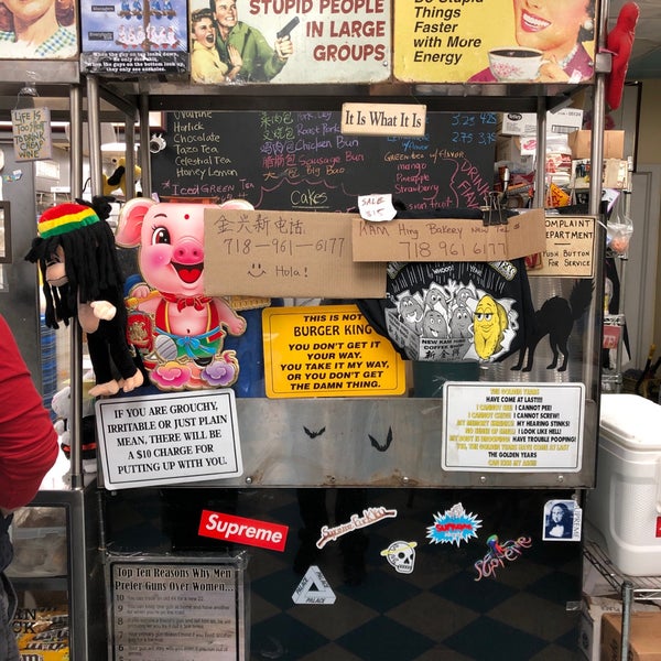 3/24/2019 tarihinde Austin V.ziyaretçi tarafından Kam Hing Coffee Shop 金興'de çekilen fotoğraf
