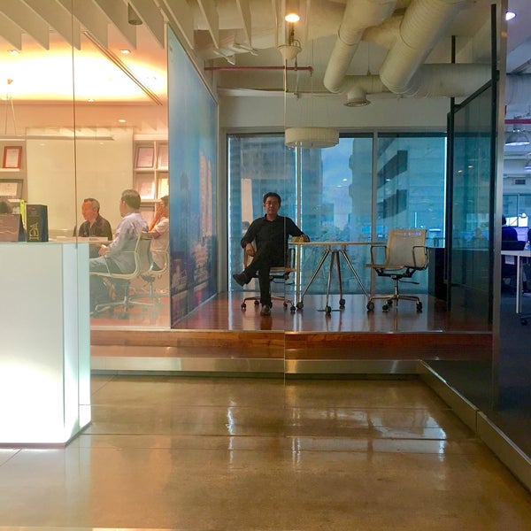 Photos At Design Worldwide Partnership Dwp Office In