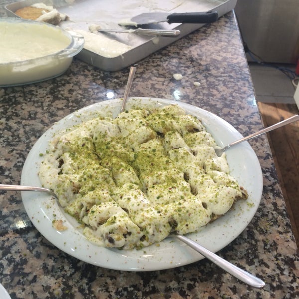 Kaymakli Kadayif