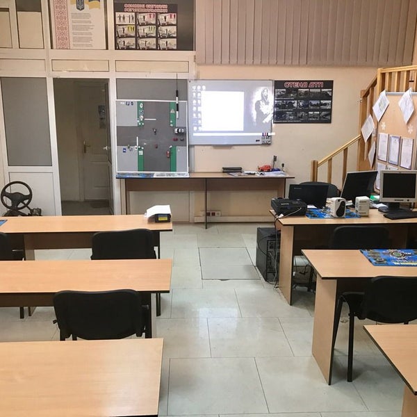 автошкола 24. улица павлова 24 рязань. а и б автошкола. Avtomaktab 2022. колледж электроники автошкола спб.