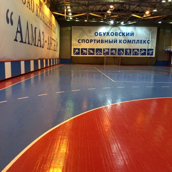 Футбольный зал Ревда Энгельса