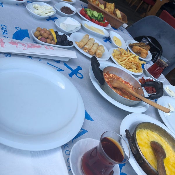 Foto diambil di Çapa Restaurant oleh Fatma K. pada 4/7/2021