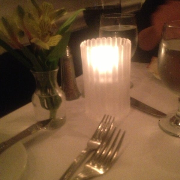 4/10/2013にKayla P.がCircus Restauranteで撮った写真