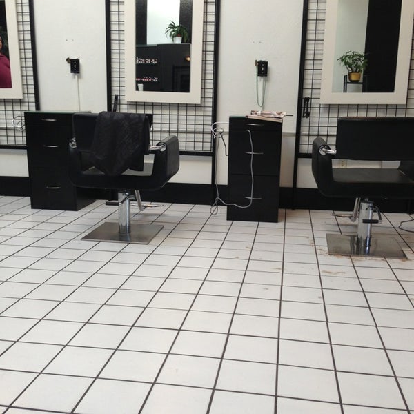 Christiaan's Salon Hair Salon in Tarpon Springs