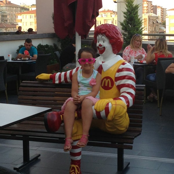 McDonald's Fastfood à Hunat