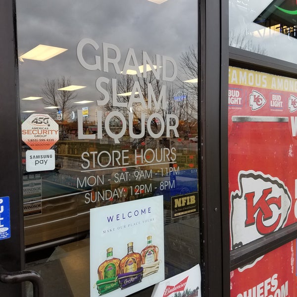Grand Slam Liquor Liquor Store in Bonner Loring