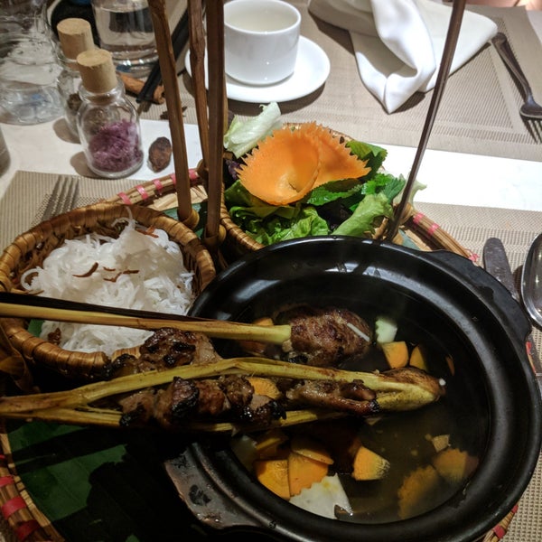 Photo taken at Duong&#39;s Restaurant &amp; Cooking Class by Allie U. on 1/11/2018