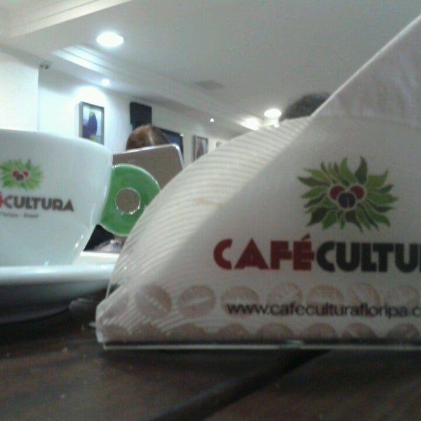 รูปภาพถ่ายที่ Café Cultura โดย Max Corrêa K. เมื่อ 9/4/2013