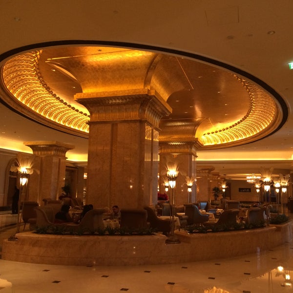 Photo taken at Emirates Palace Hotel by Wikyu P. on 12/9/2014